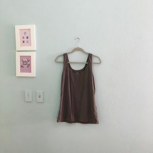 Set of 2 Old Navy first layer tank tops